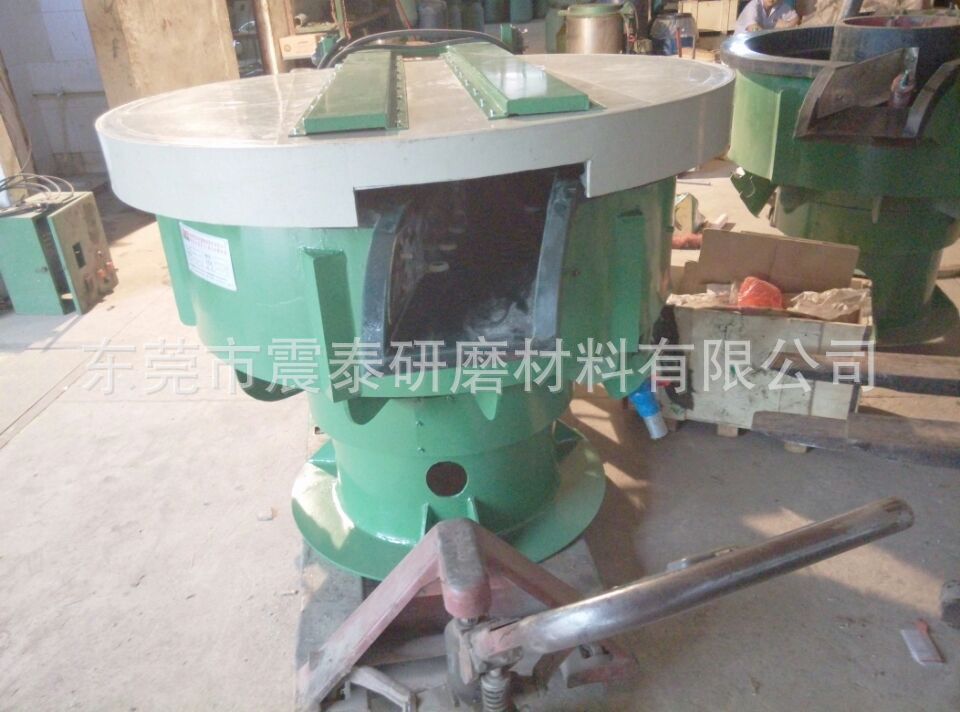 帶隔音帶的自動選料振動研磨機